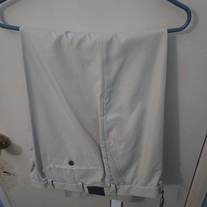 Brooks Brothers Men's Pants, Clark Fit Four-Pocket, Golf Chino Pants